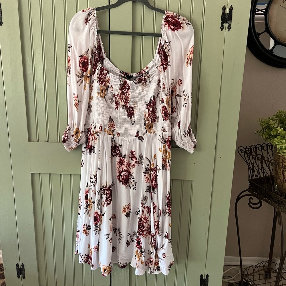 Torrid floral romantic dress size 1
